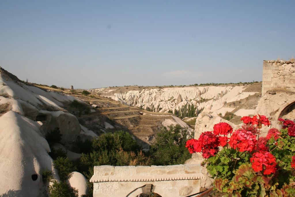 Babayan Evi Cave Hotel Юргюп Екстериор снимка